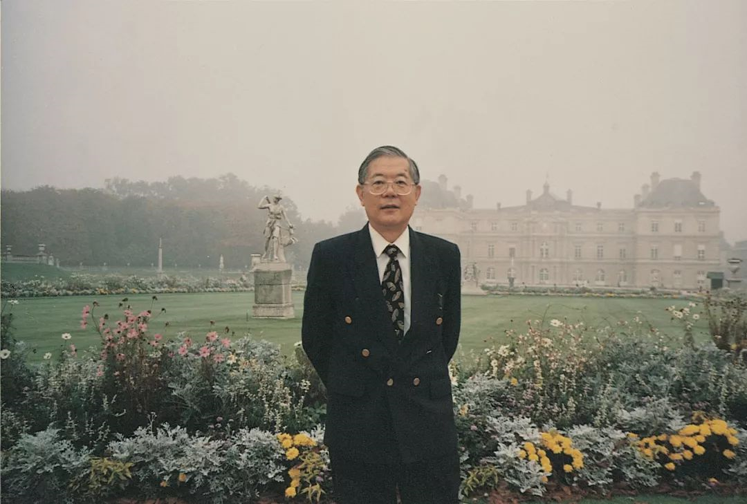 周光召 档案图片