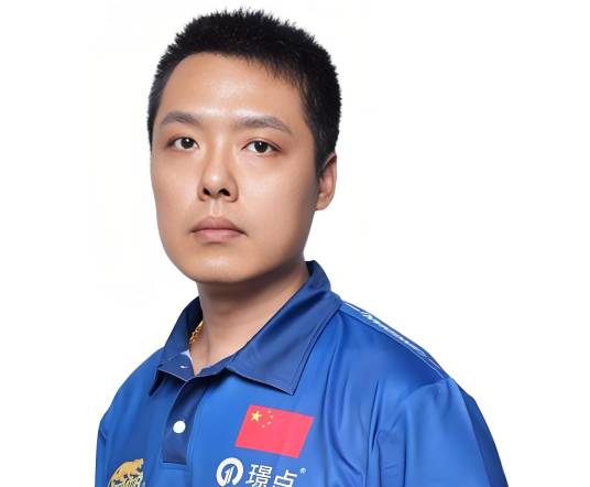 张荣麟 档案图片