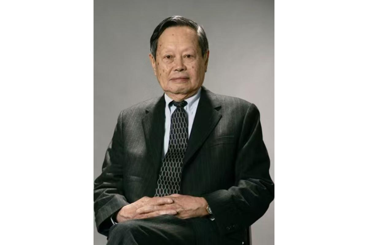 杨振宁 档案图片