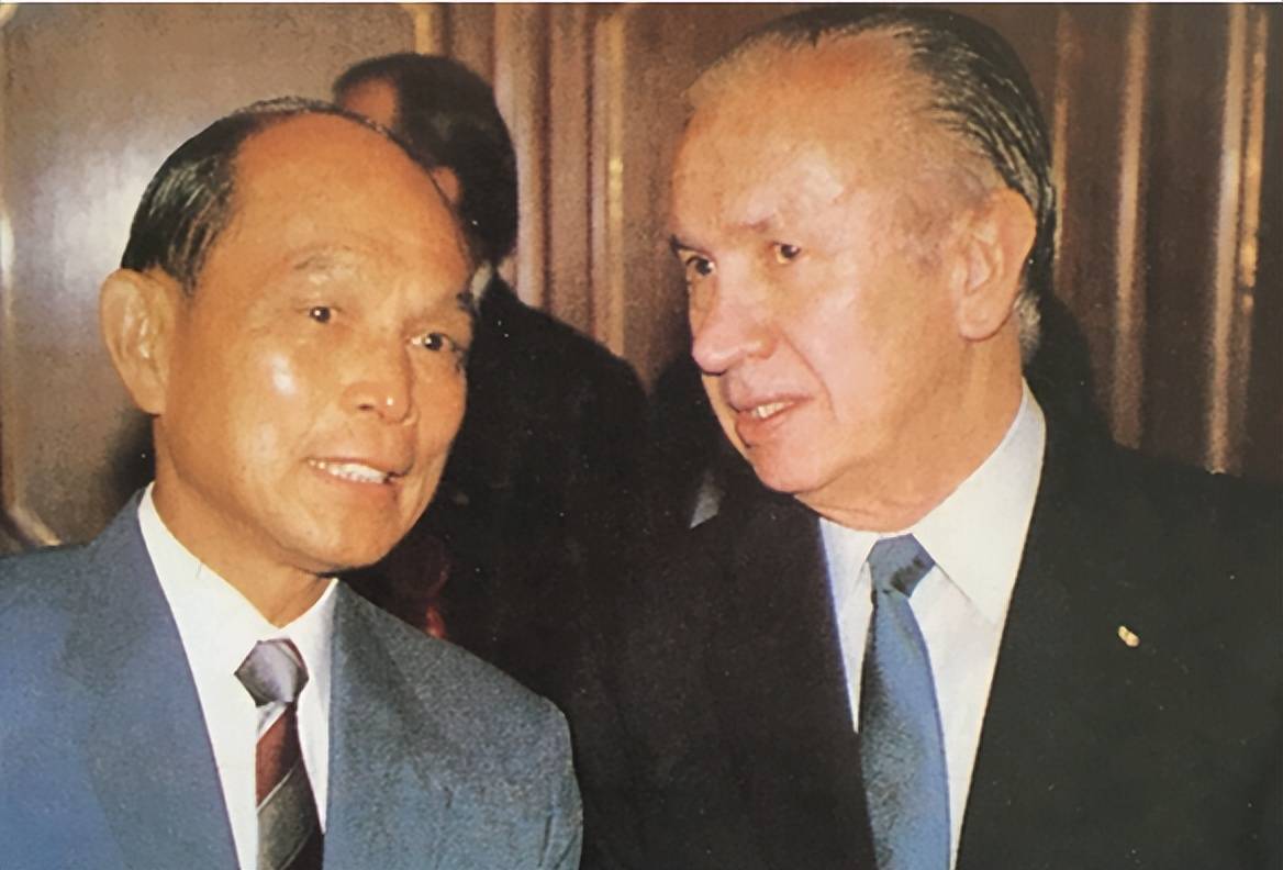 霍英东 档案图片